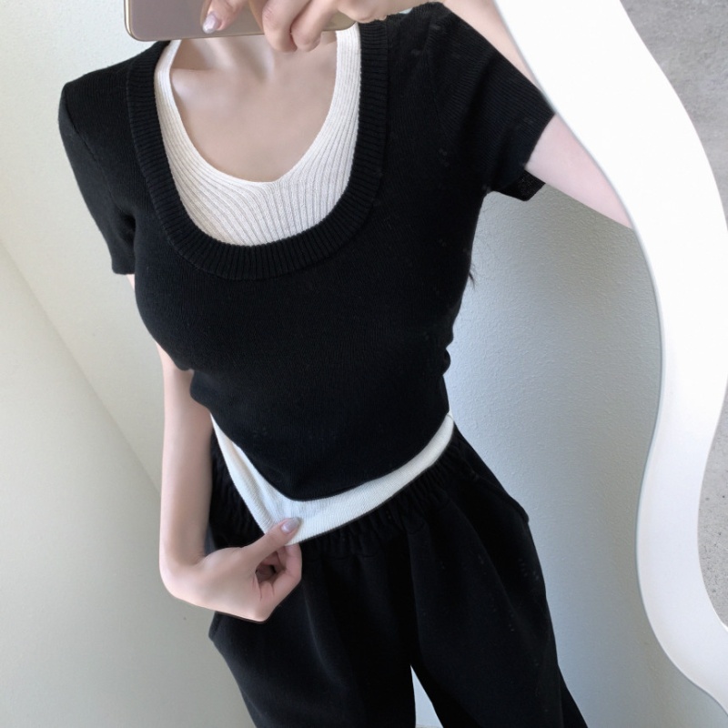 Sweet lotus leaf edges Korean style splice sweater