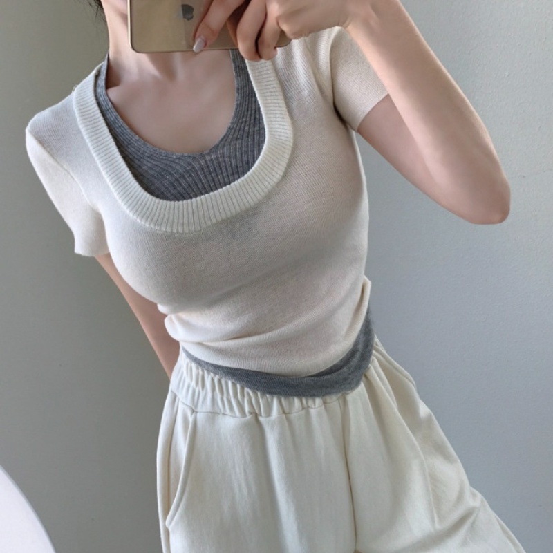 Sweet lotus leaf edges Korean style splice sweater
