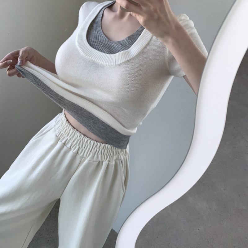 Sweet lotus leaf edges Korean style splice sweater