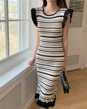Sleeveless knitted show young chanelstyle dress