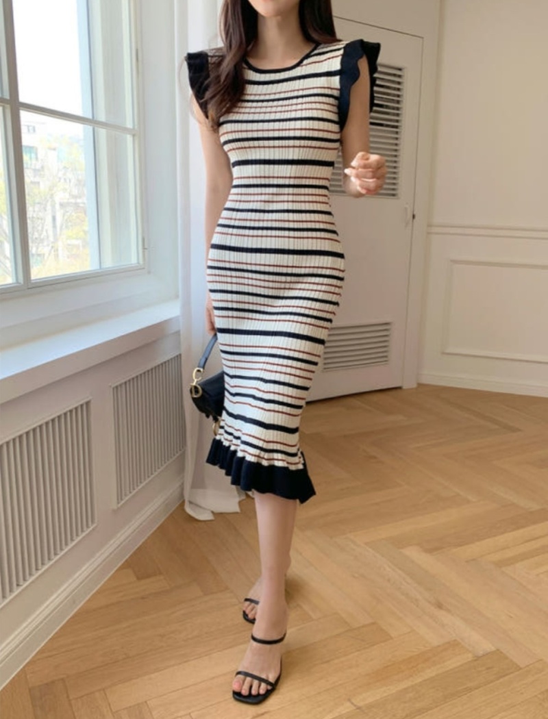 Sleeveless knitted show young chanelstyle dress