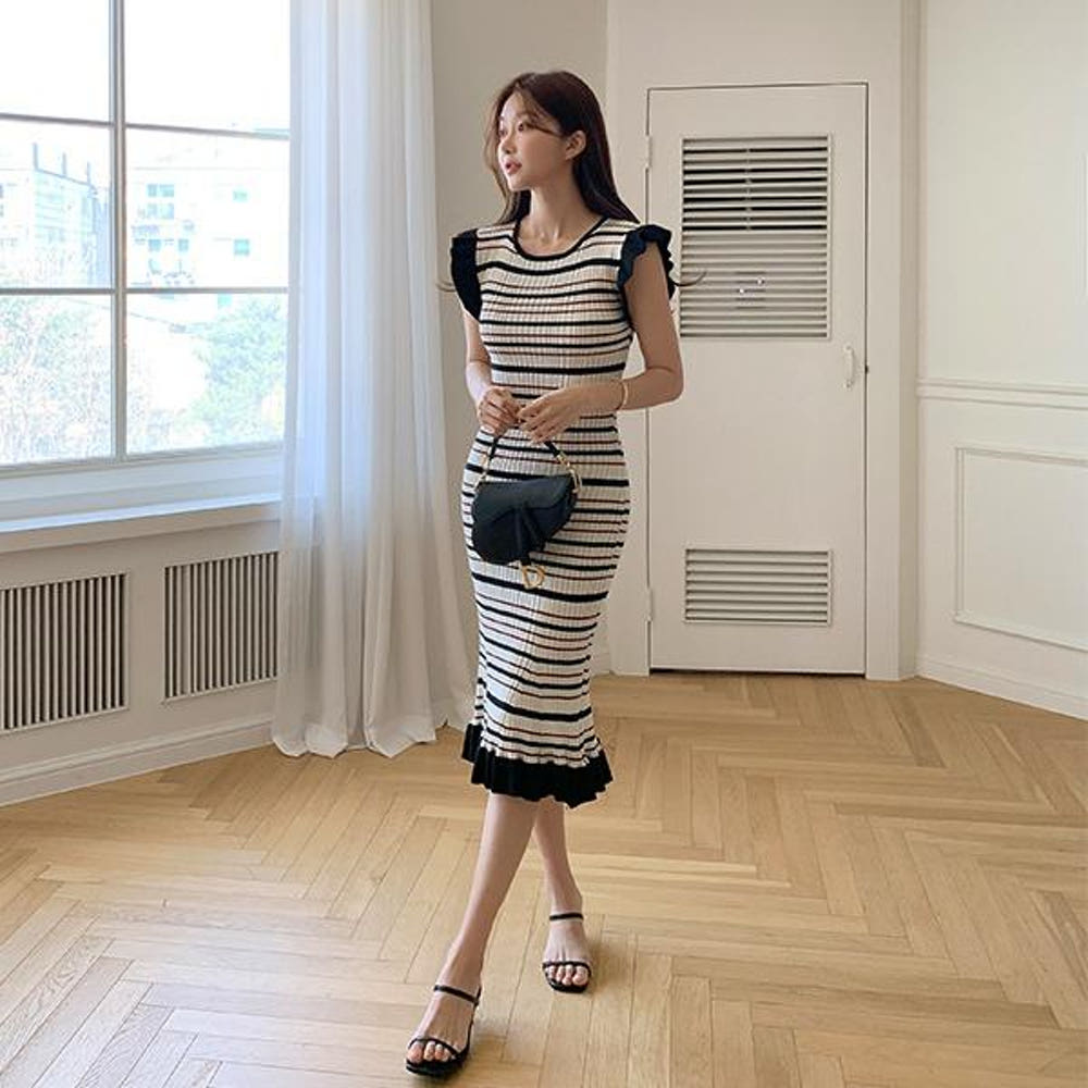 Sleeveless knitted show young chanelstyle dress
