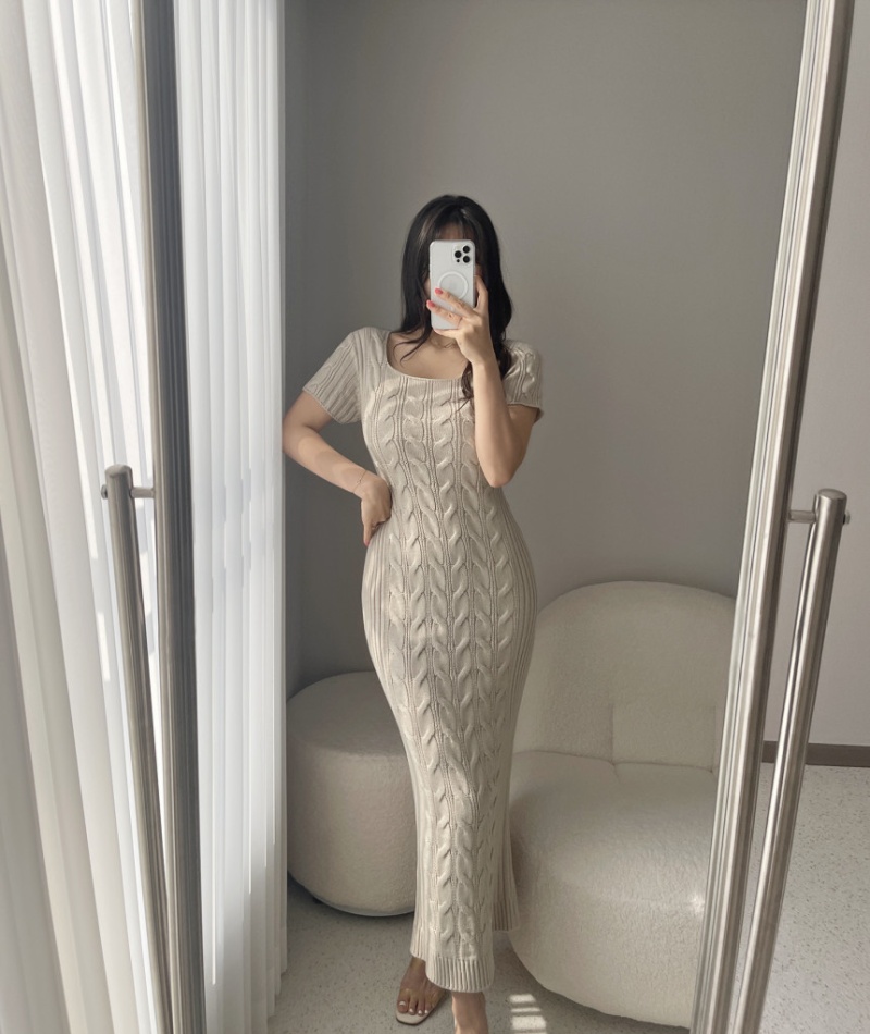 Korean style square collar short sleeve mermaid dress