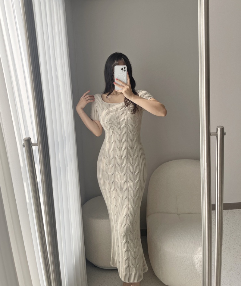 Korean style square collar short sleeve mermaid dress