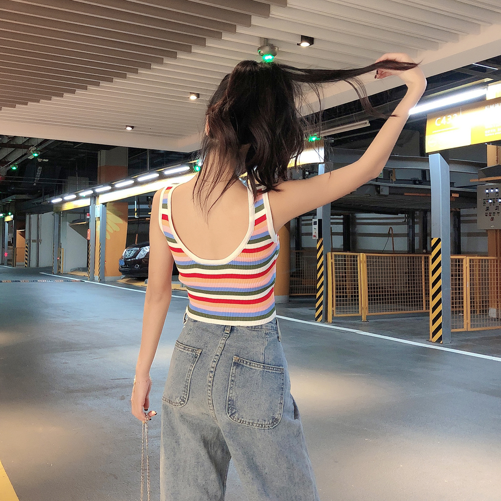 Navel rainbow tops inside the ride vest for women