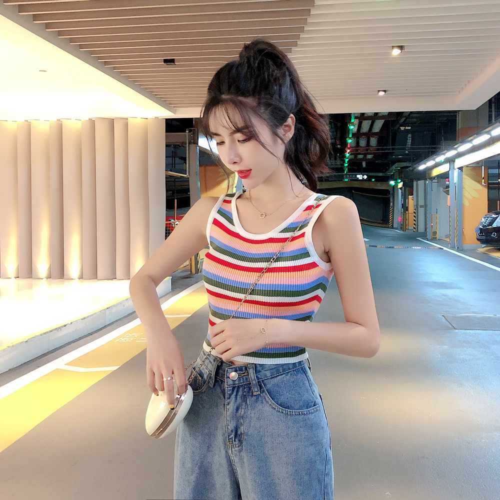 Navel rainbow tops inside the ride vest for women