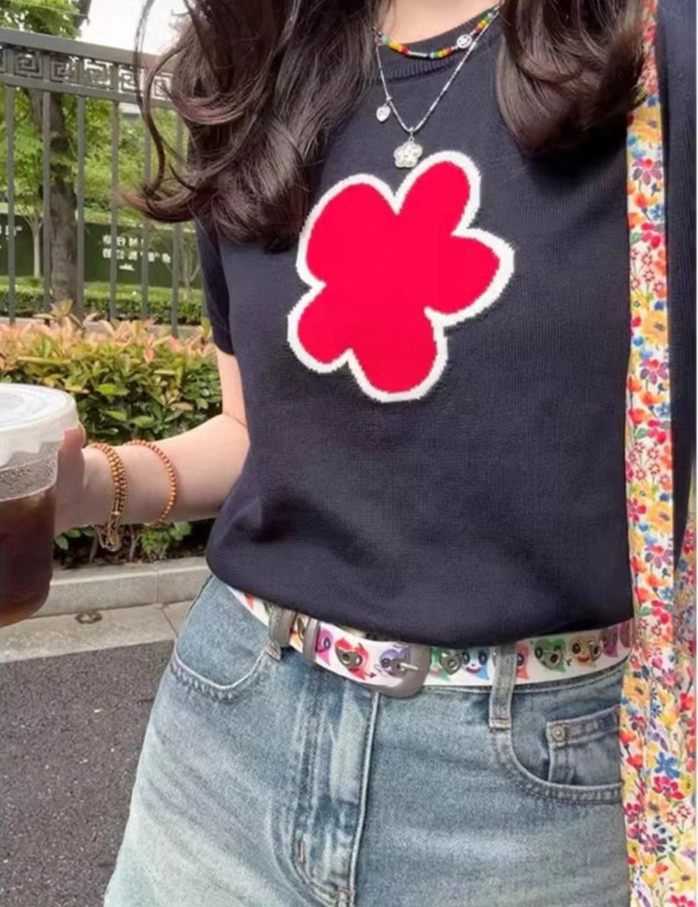 Knitted short tops embroidery unique T-shirt for women