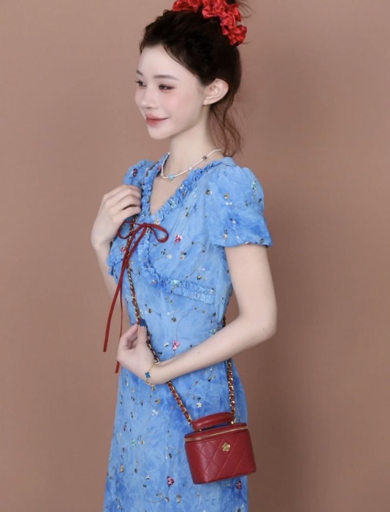 V-neck tie dye embroidery dress