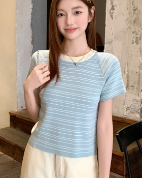 Knitted slim summer T-shirt short stripe tops for women