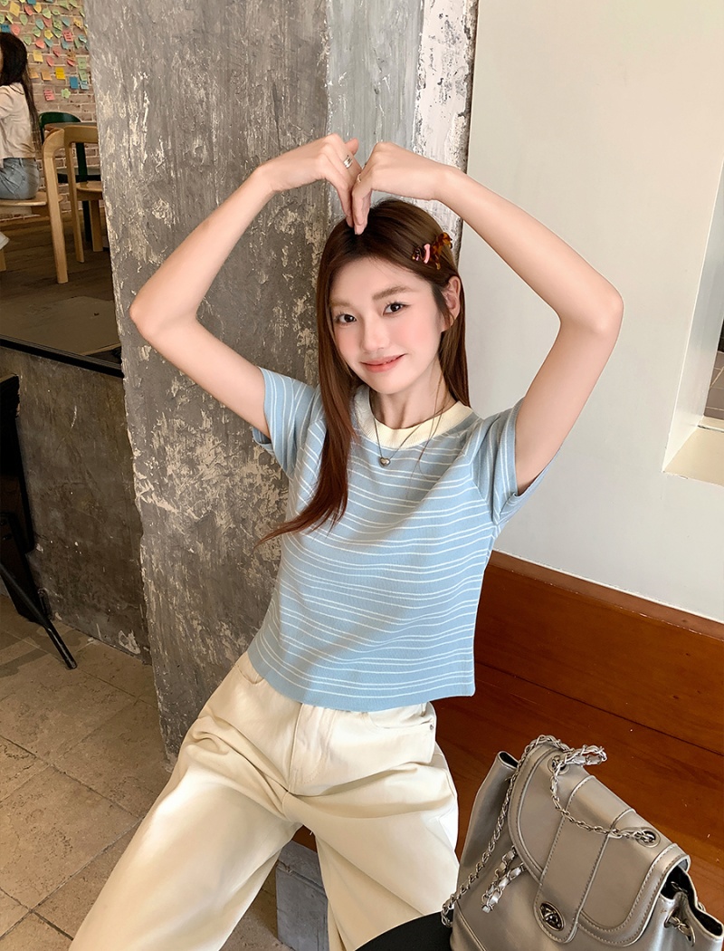 Knitted slim summer T-shirt short stripe tops for women