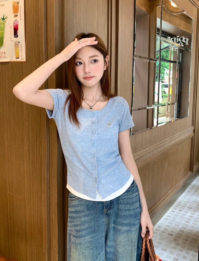 Pseudo-two tops short sleeve T-shirt for women
