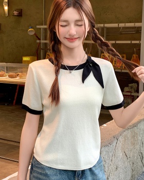 Short T-shirt butterfly collar tops for women