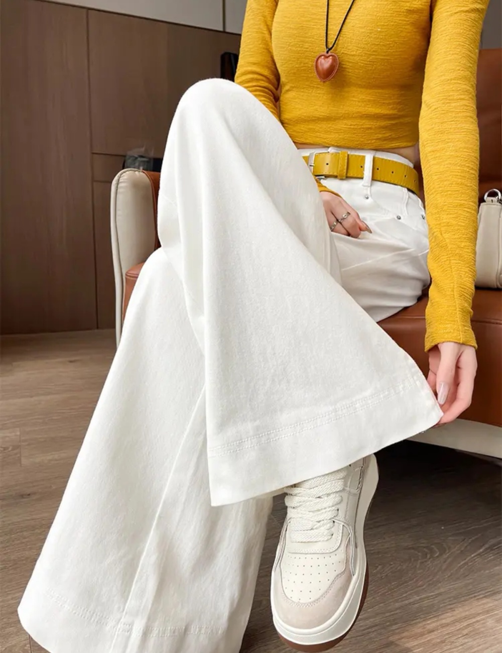 Loose mopping pants drape slim jeans