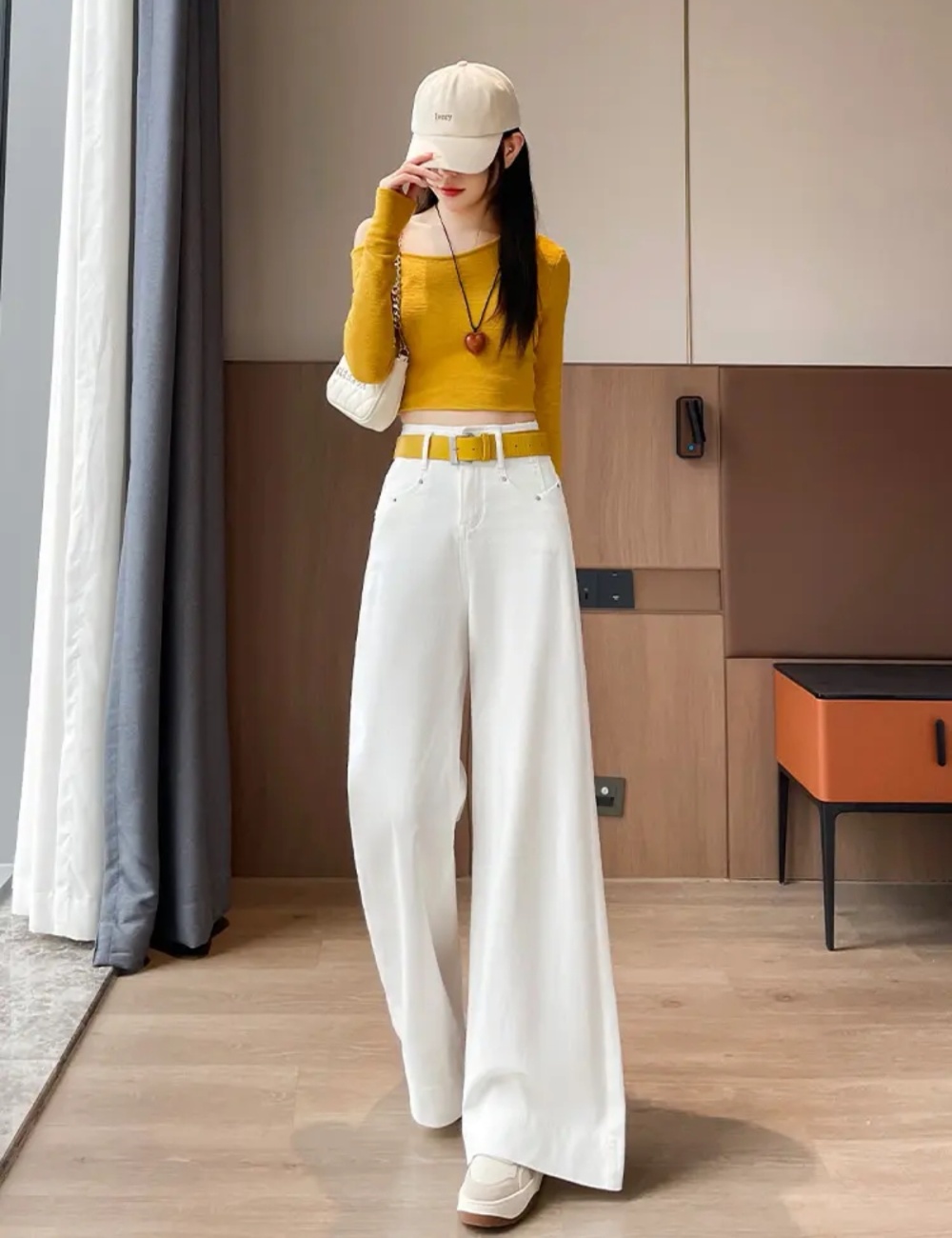 Loose mopping pants drape slim jeans