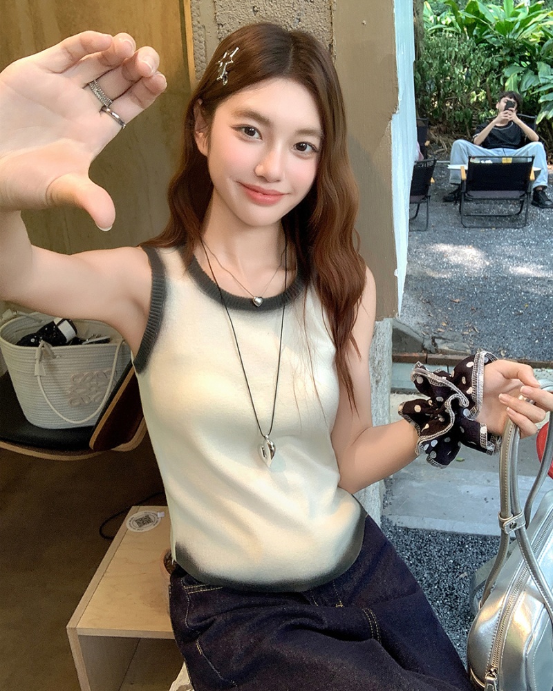 Knitted wears outside vest sleeveless sling tops for women