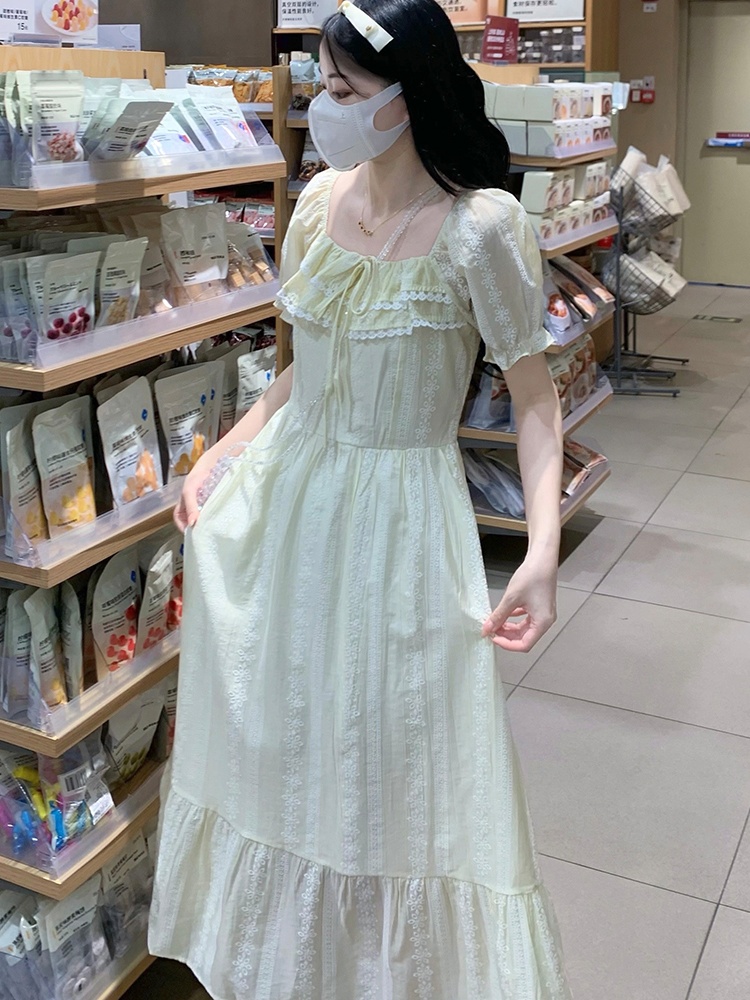 Puff sleeve niche square collar lace long dress