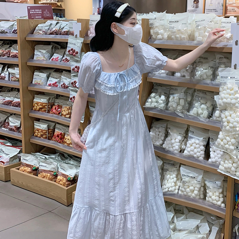 Puff sleeve niche square collar lace long dress