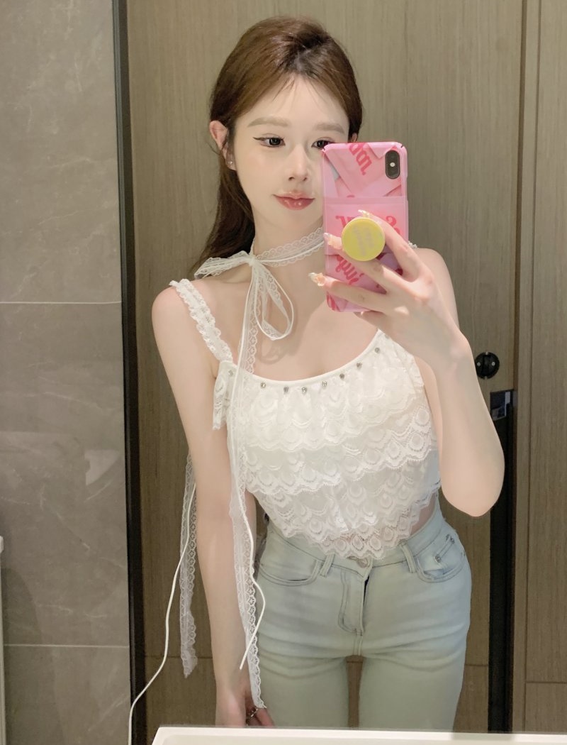 Cake sling bottoming shirt with chest pad vest for women