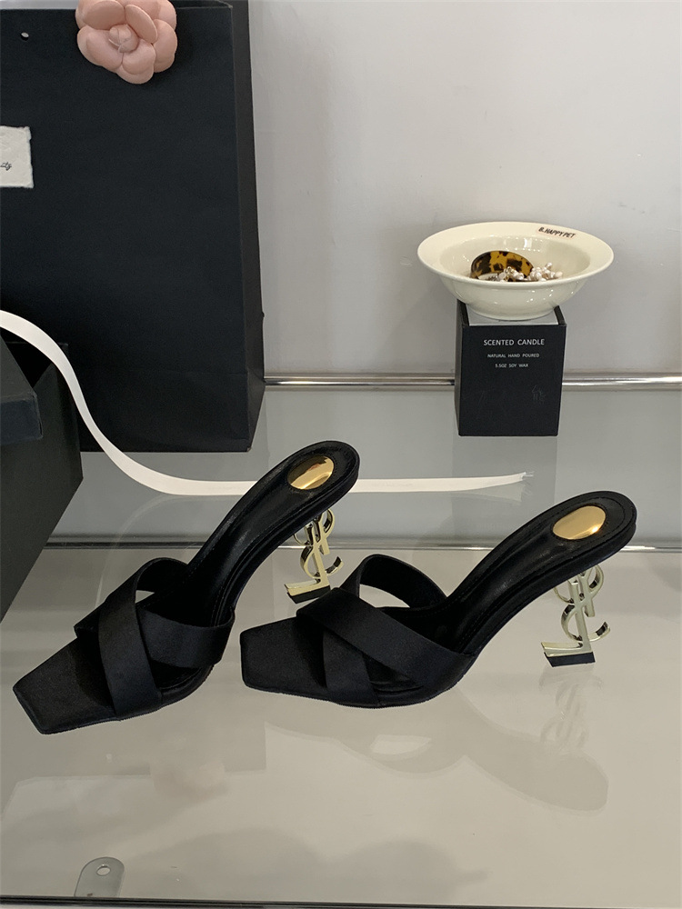 Square head France style high-heeled shoes open toe slippers