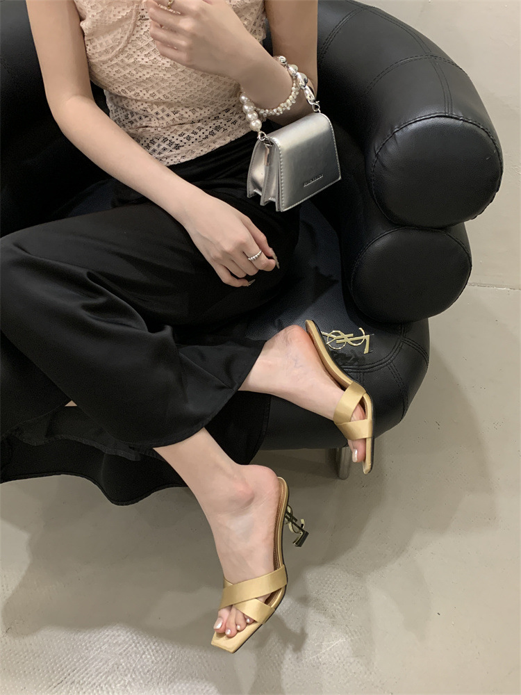 Square head France style high-heeled shoes open toe slippers