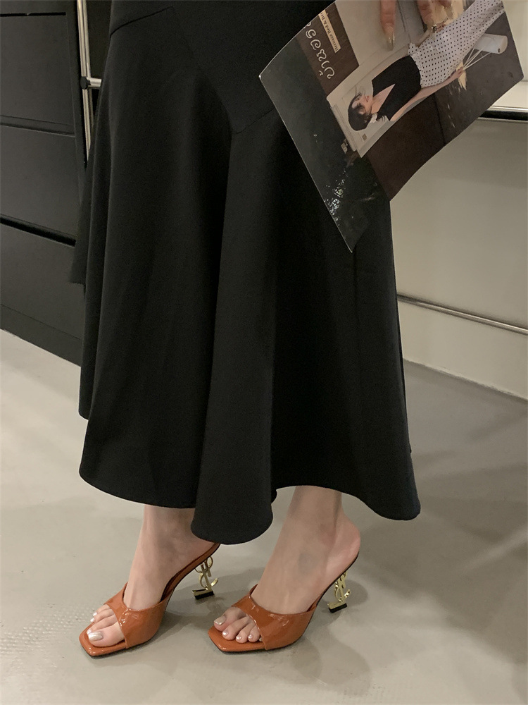 Wears outside letters summer open toe slippers for women