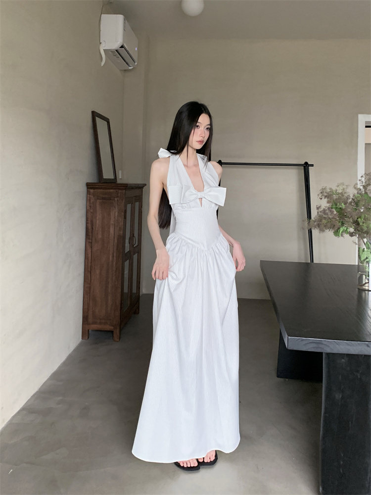 Sleeveless V-neck dress bow long dress