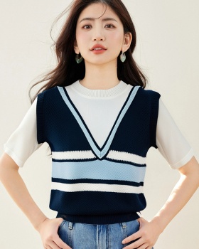Stripe Pseudo-two sweater show young tops for women