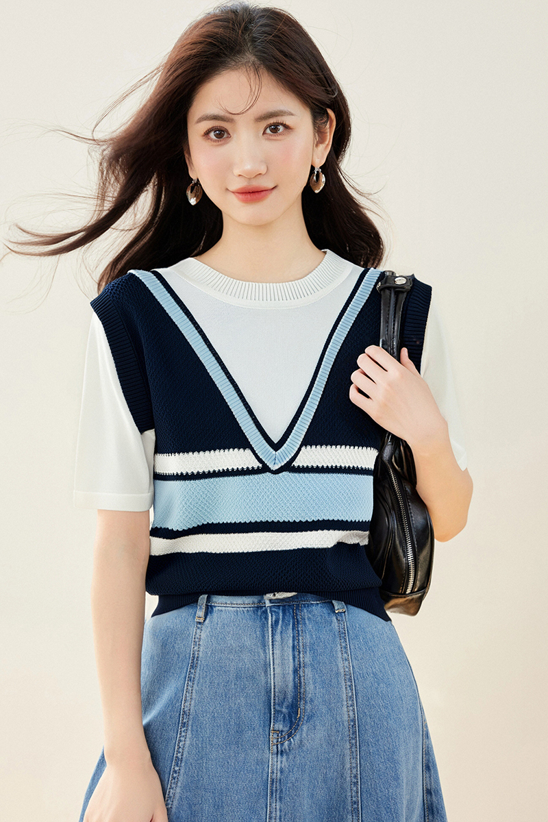 Stripe Pseudo-two sweater show young tops for women