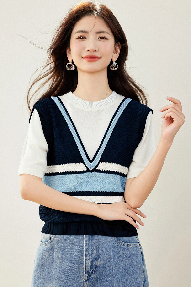 Stripe Pseudo-two sweater show young tops for women