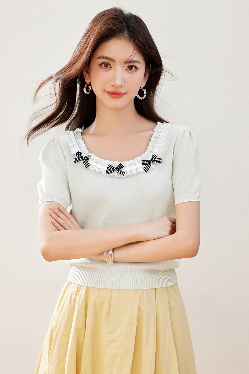 Slim lace summer splice Korean style sweater