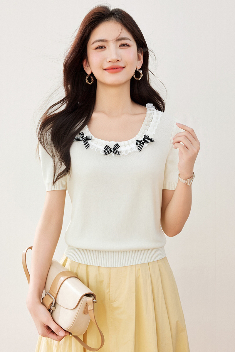 Slim lace summer splice Korean style sweater