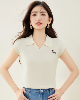 Ice silk V-neck T-shirt knitted short tops for women