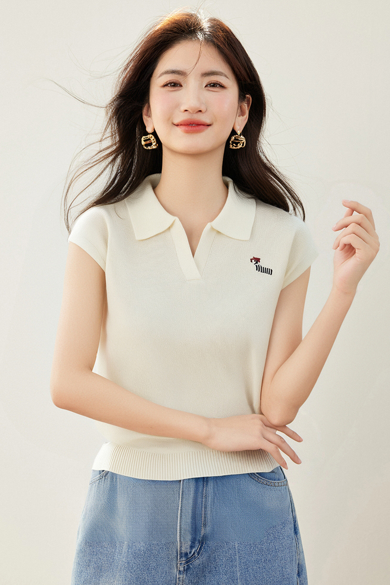 Ice silk V-neck T-shirt knitted short tops for women