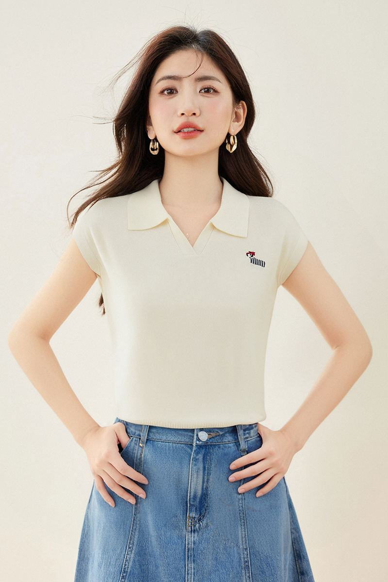 Ice silk V-neck T-shirt knitted short tops for women
