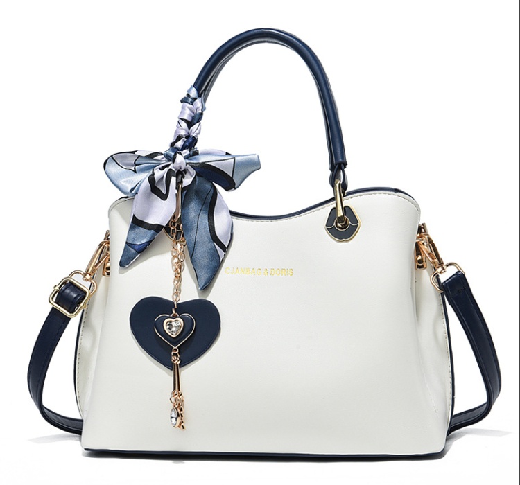 High capacity bag shoulder messenger bag