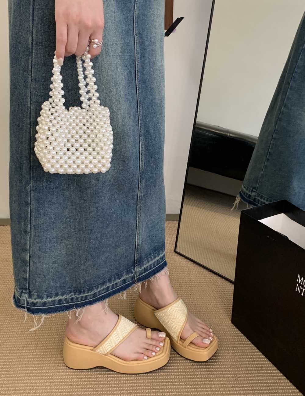 Slipsole thick crust wears outside shoes weaving vacation 