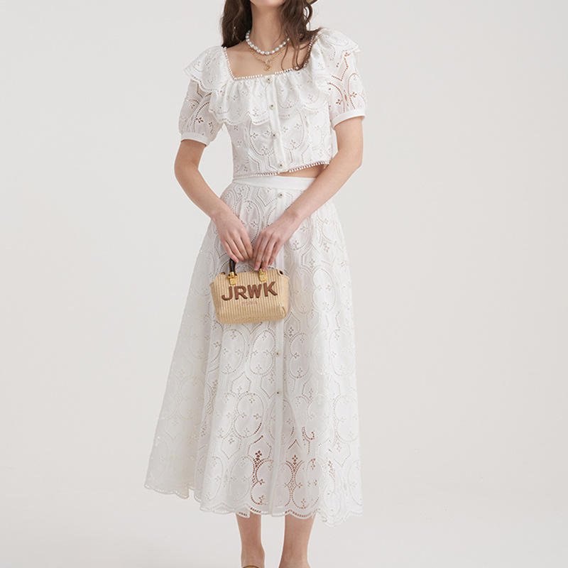 White hollow skirt niche square collar tops 2pcs set
