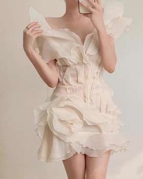 Sexy flat shoulder formal dress V-neck dress