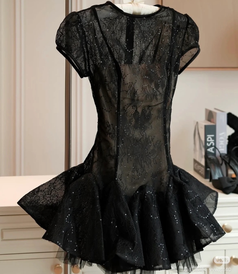 Fresh summer T-back lace slim jumpsuit