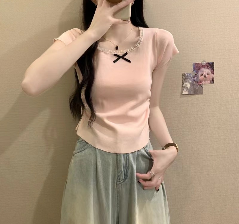 Yellow short tops square collar T-shirt for women