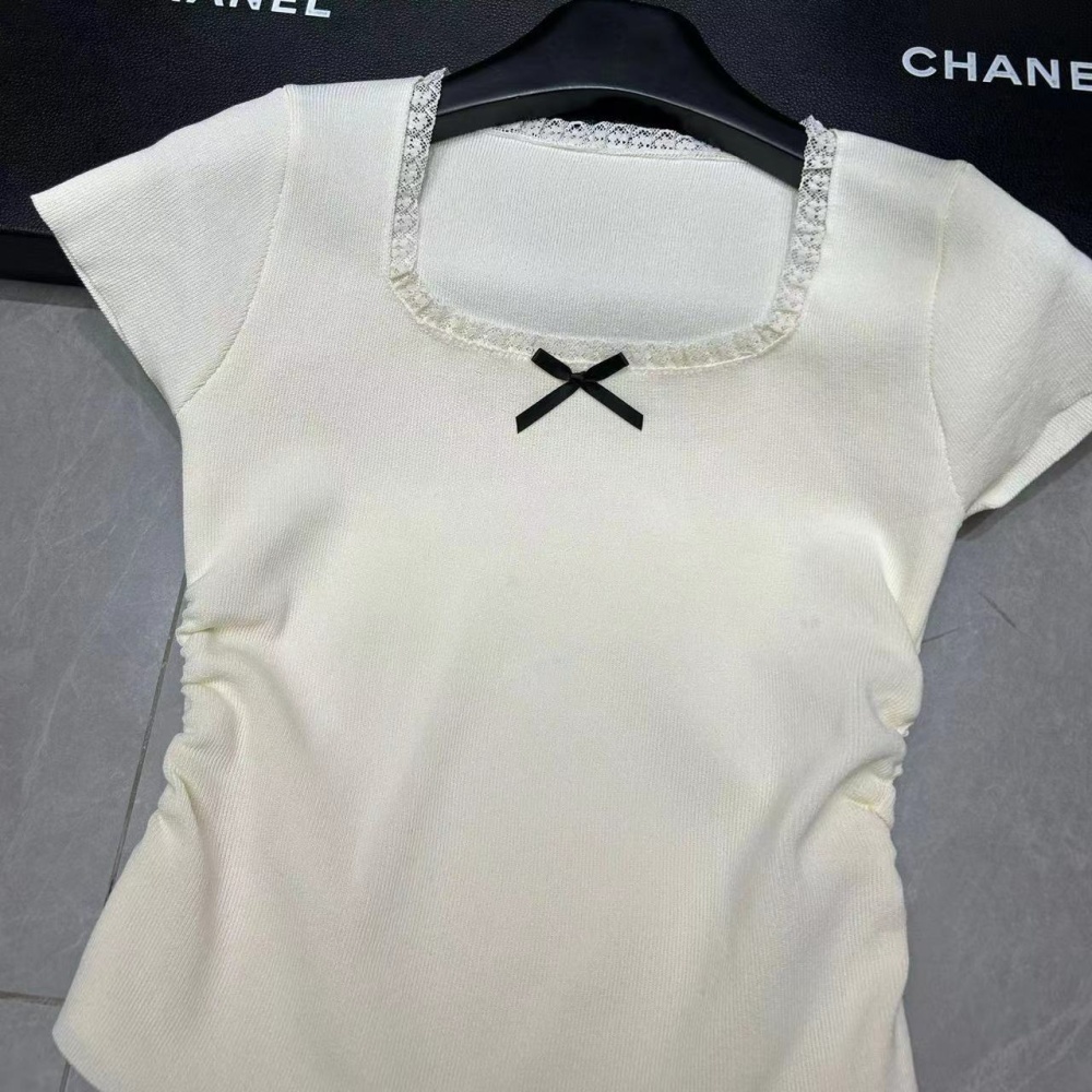Yellow short tops square collar T-shirt for women
