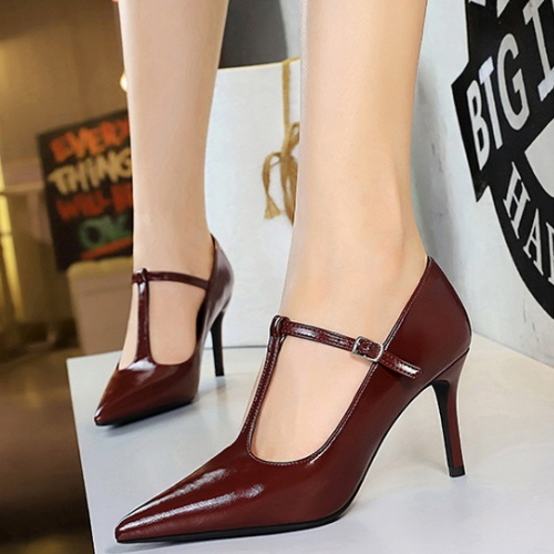 Hollow low high-heeled shoes temperament shoes for women