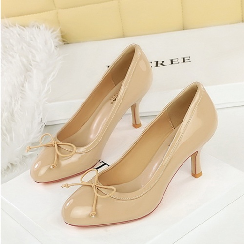 Low bow high-heeled shoes round commuting lazy shoes