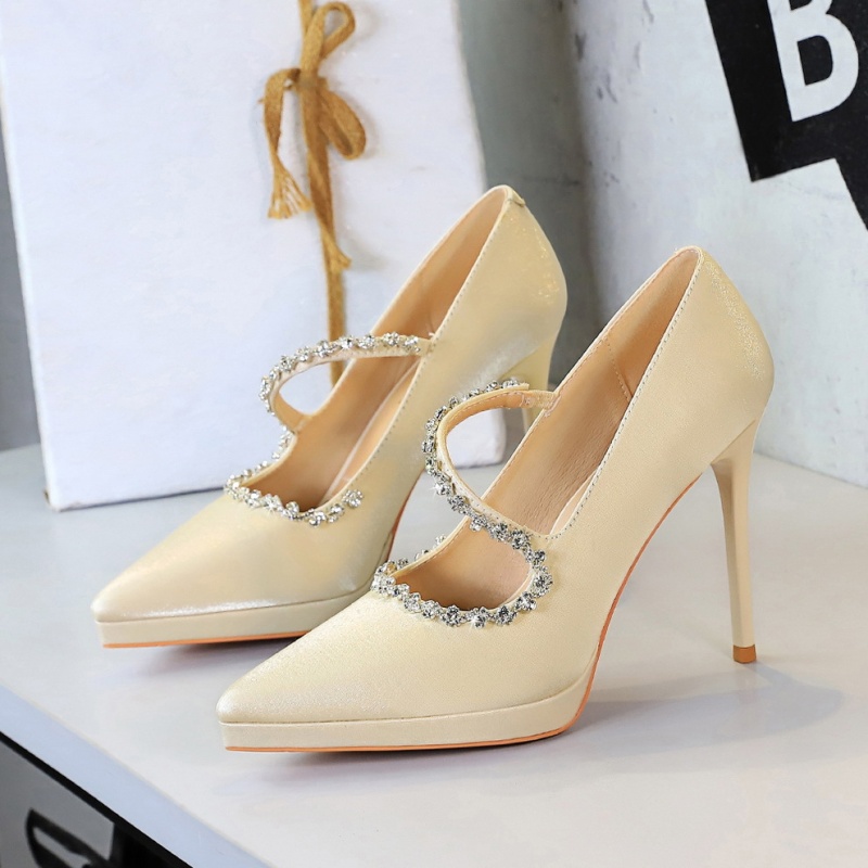 Chain sexy high-heeled shoes low shoes for women