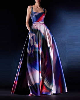 Sleeveless long dress European style formal dress