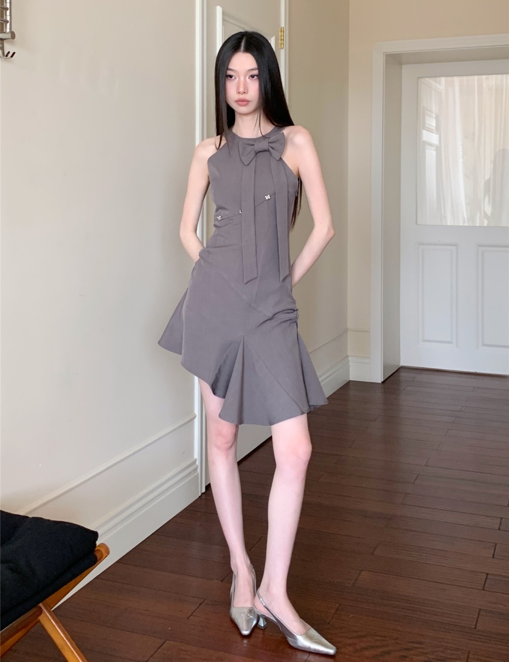 Fold back bow halter gray slim sleeveless dress