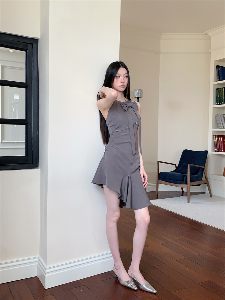 Fold back bow halter gray slim sleeveless dress