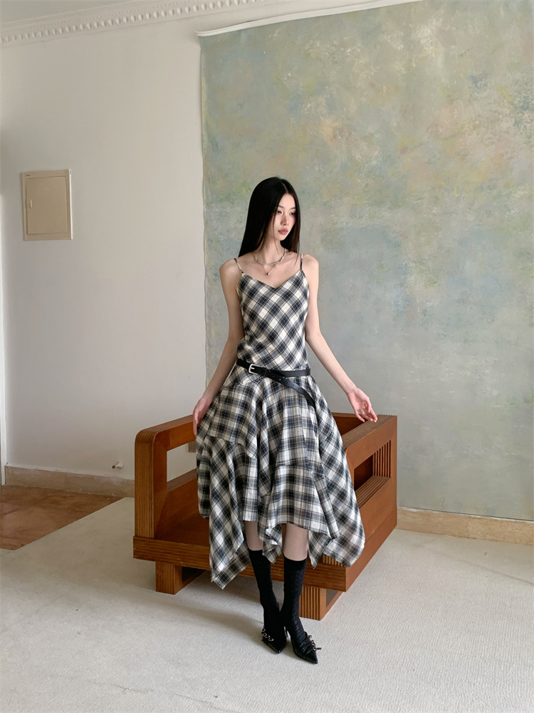 Irregular plaid sling retro dress