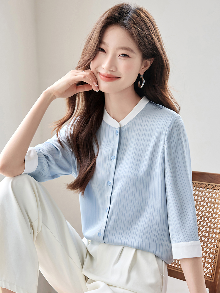 Show young mixed colors T-shirt fashion small shirt
