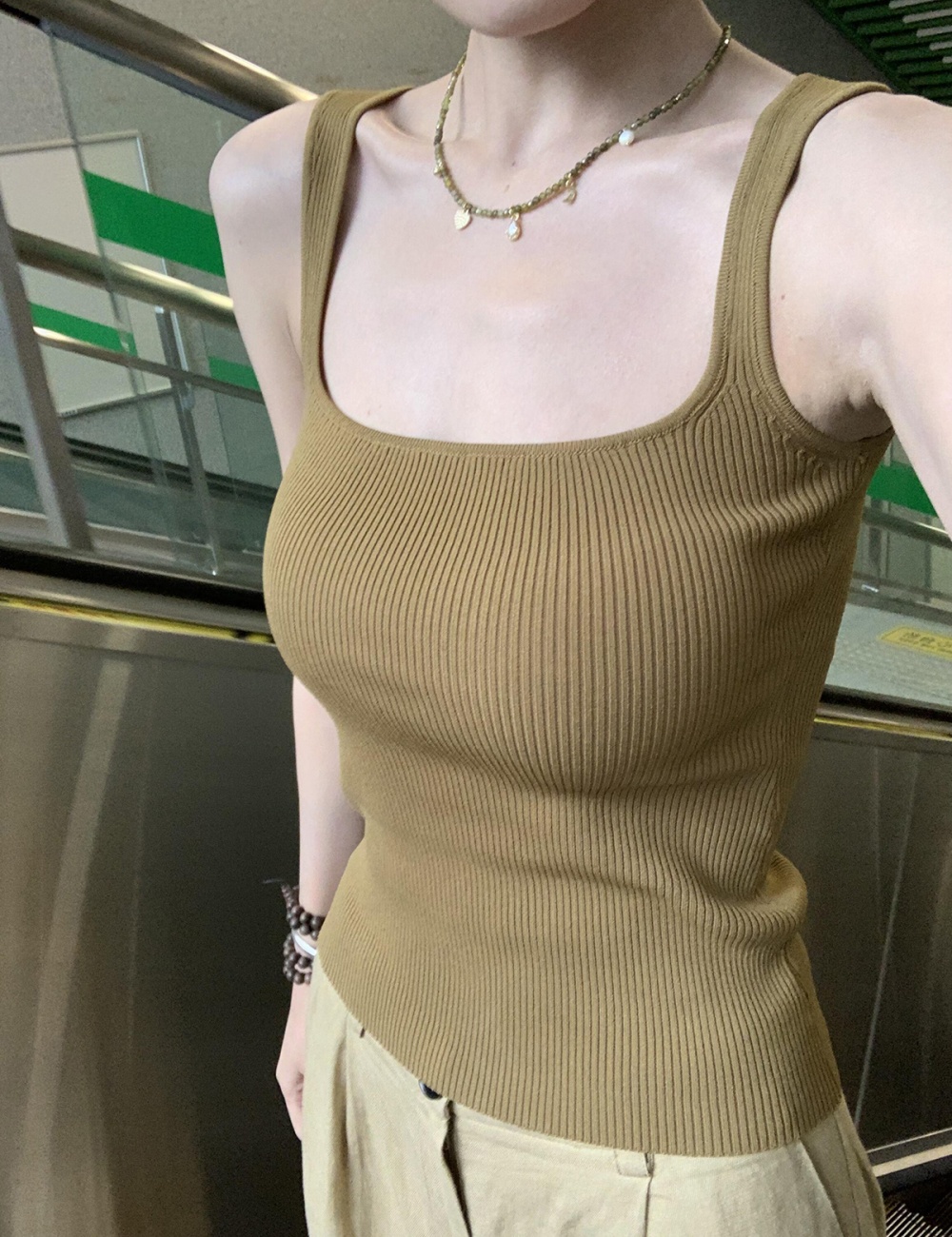 Sling slim square collar inside the ride summer vest